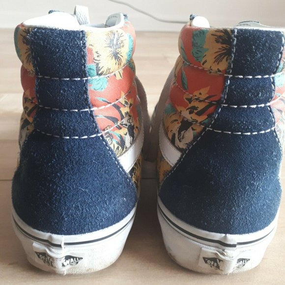 Vans Aloha Yoda Star Wars Lace Up High Top Sneaker - Picture 4 of 8